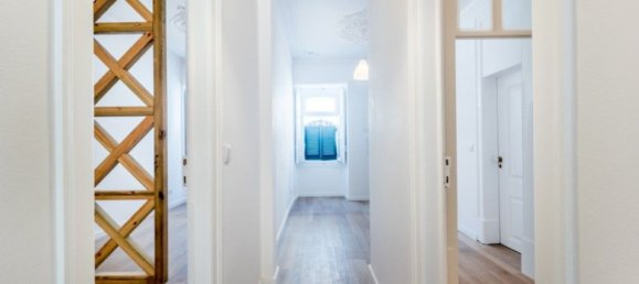 2 bedrooms Apartment in Lisbon, Portugal No. 92615 12