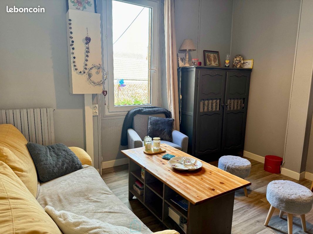 Adosado de 2 dormitorios en Val-d'Oise, France No. 291214