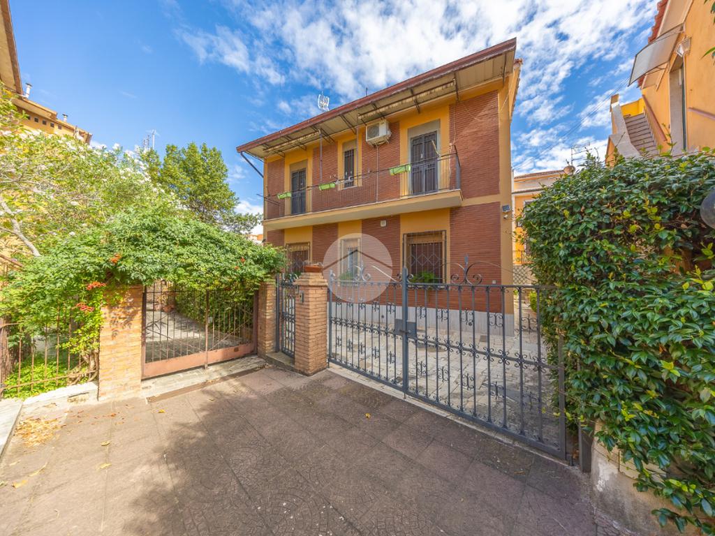 2 Schlafzimmer Wohnung in Rome, Italy, Nr. 282487