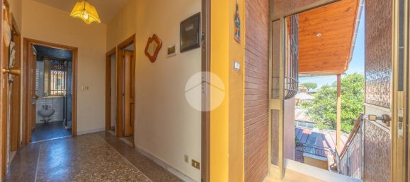 2 Schlafzimmer Wohnung in Rome, Italy, Nr. 282487 5
