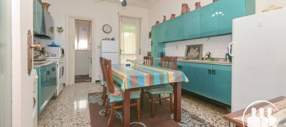 5 غرف نوم شقة في Chivasso, Italy رقم 354284 11