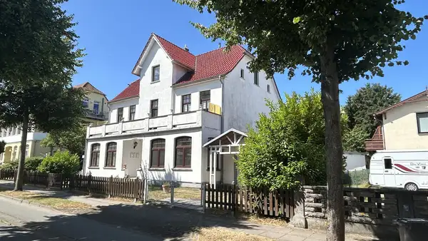 Villa de 9 divisões em Rostock, Germany N.º 362477