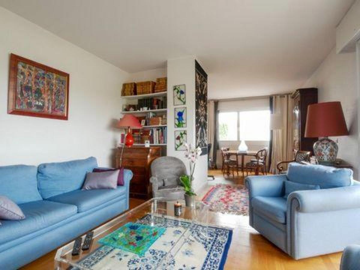 Квартира с 2 спальнями в Гарш, Франция № 34221