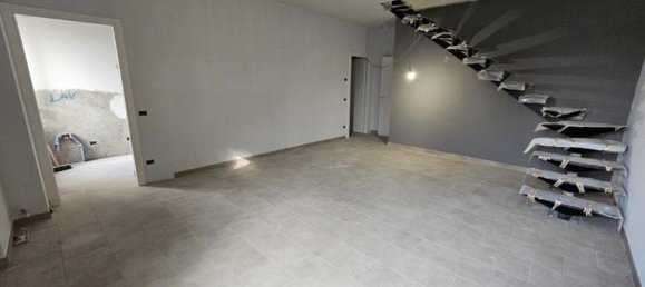 2 Schlafzimmer Haus in Caorso, Italy, Nr. 252955 2