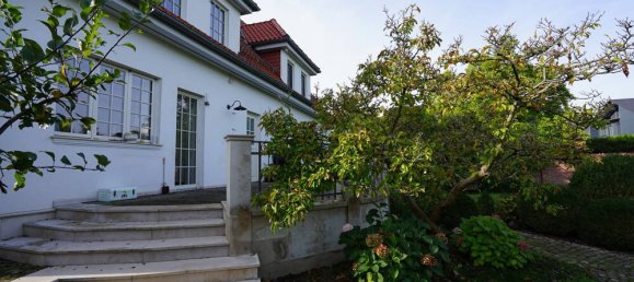 7 bedrooms House in Braunschweig, Germany No. 22234 3