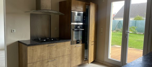 2 bedrooms House in Vatan, France No. 235696 10