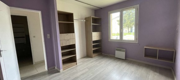 2 bedrooms House in Vatan, France No. 235696 18