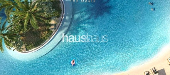 Villa T4 em Dubai, UAE N.º 99233 9