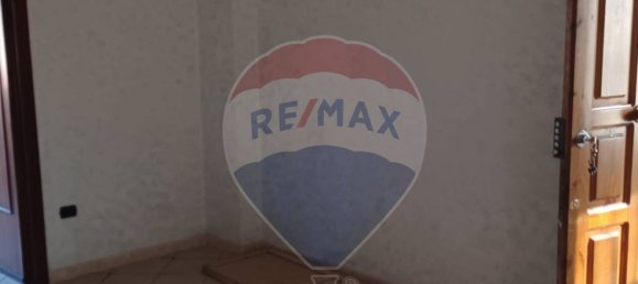 Квартира с 2 спальнями в Скуркола Марсикана, Италия № 57508 4