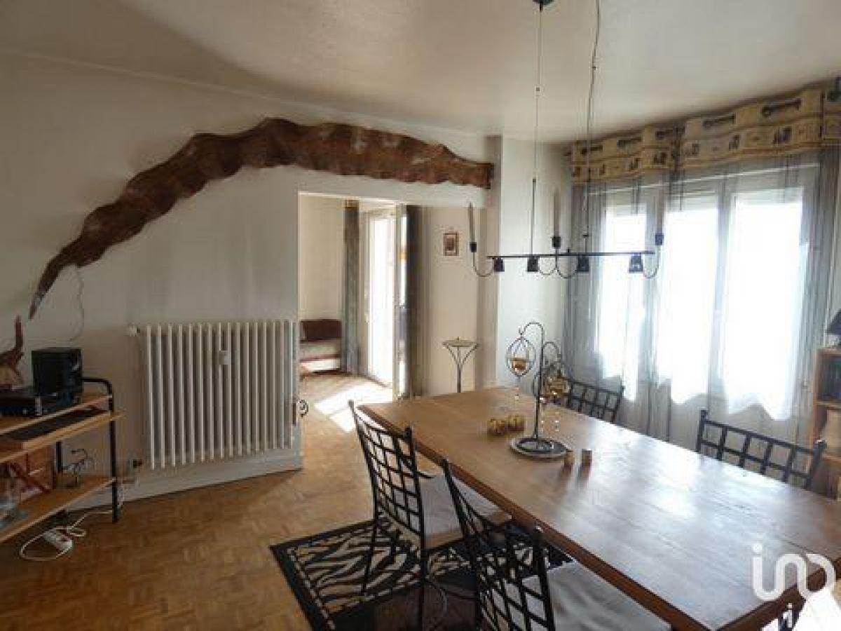 2 bedrooms Condo in Bergerac, France No. 15044