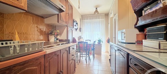 3 غرف نوم شقة في Troyes, France رقم 262006 4