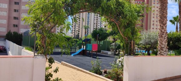 Apartamento de 2 dormitorios en Benidorm, Spain No. 143340 21
