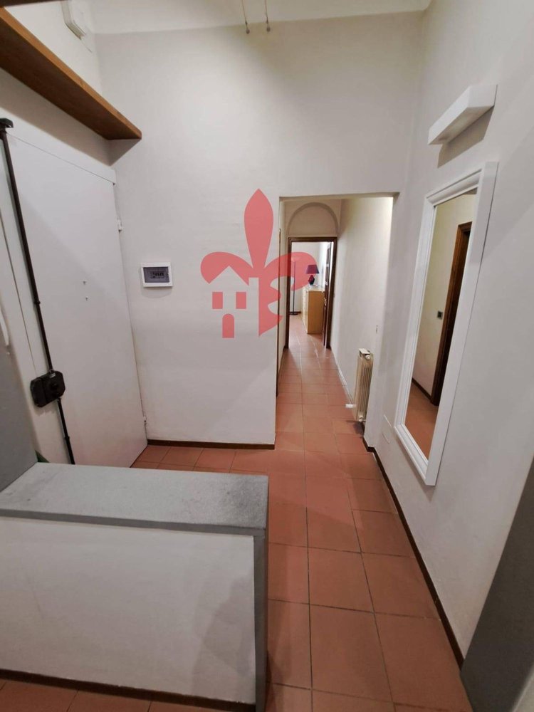 3 chambres Appartement à Florence, Italy No. 348211