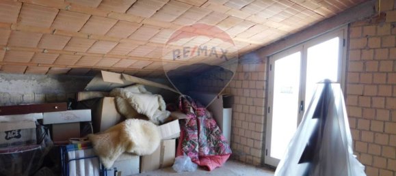 2 Schlafzimmer Haus in Rapino, Italy, Nr. 178931 21