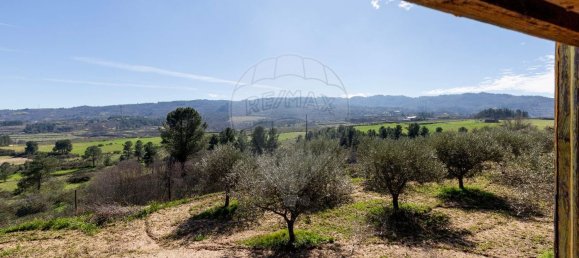 3 bedrooms House in Peraboa, Portugal No. 66603 24