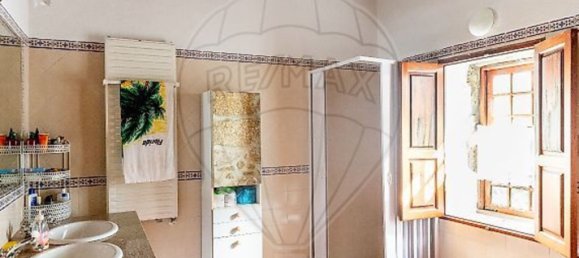 3 bedrooms House in Peraboa, Portugal No. 66603 17