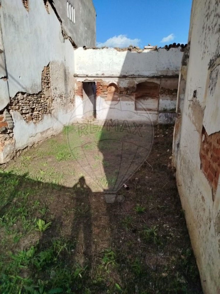 Земельный участок 600м² в Абрантиш, Португалия № 24048