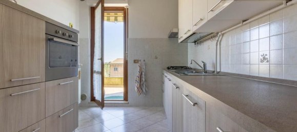 4 rooms Apartment in Sovicille, Italy No. 40414 9