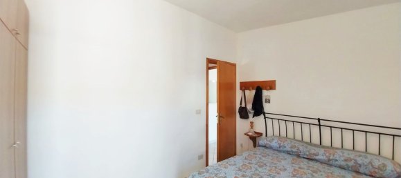 Apartamento de 3 divisões em Santa Maria del Cedro, Italy N.º 136461 10