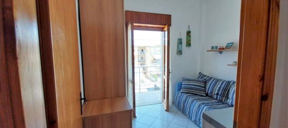 Apartamento de 3 divisões em Santa Maria del Cedro, Italy N.º 136461 14
