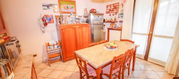 Apartamento de 6 divisões em Chivasso, Italy N.º 176878 6