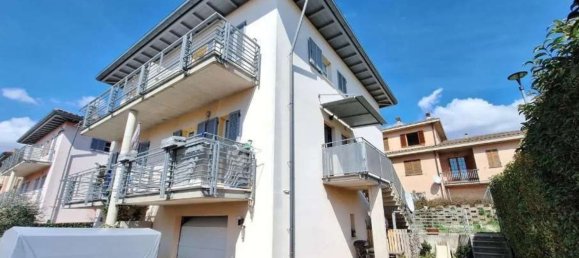 3 chambres Duplex à Gubbio, Italy No. 353179 12