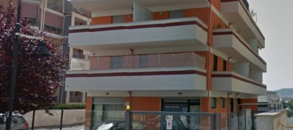 16m² Garage in Pescara, Italy No. 254440 6