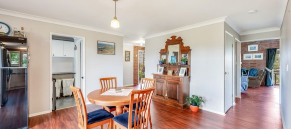 4 bedrooms House in Childers, Australia No. 211 23