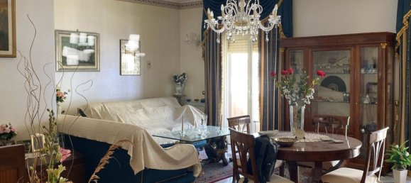 4 bedrooms Apartment in Messina, Italy No. 325091 5