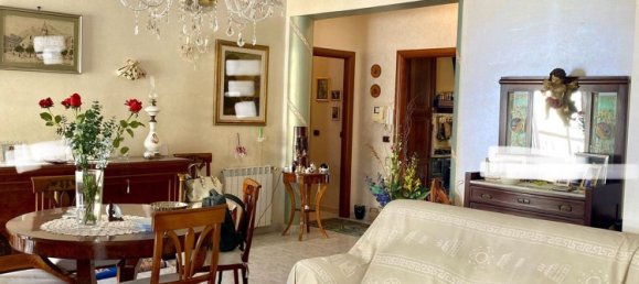 4 bedrooms Apartment in Messina, Italy No. 325091 15