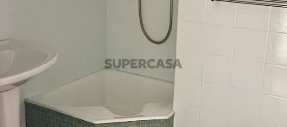 Квартира с 4 спальнями в Порту, Португалия № 168537 19