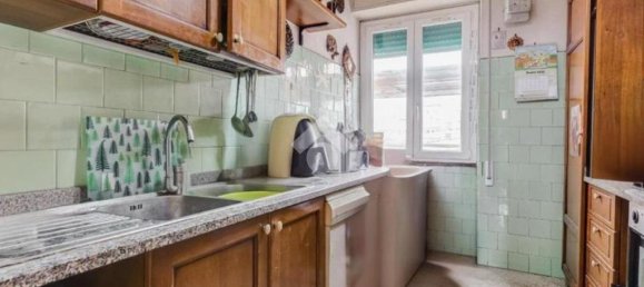 5 bedrooms Apartment in Rome, Italy No. 52355 13