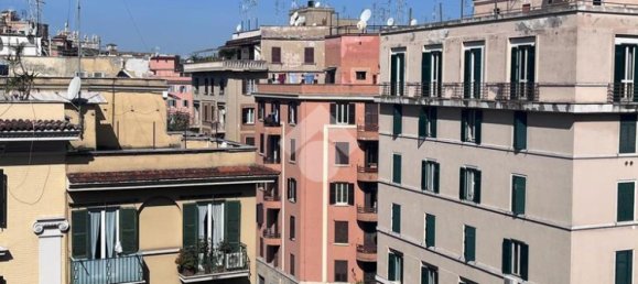 5 bedrooms Apartment in Rome, Italy No. 52355 29