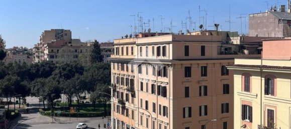 5 bedrooms Apartment in Rome, Italy No. 52355 27