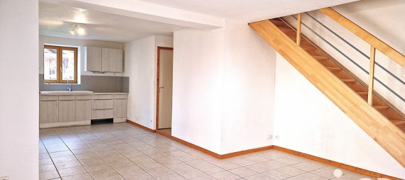 2 bedrooms House in Ruffey-le-Chateau, France No. 207093 2