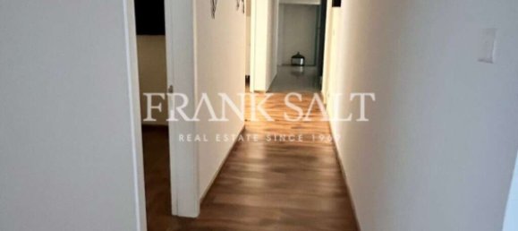 3 bedrooms Apartment in Saint Julian's, Malta No. 5163 6