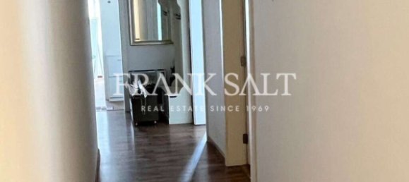 3 bedrooms Apartment in Saint Julian's, Malta No. 5163 7