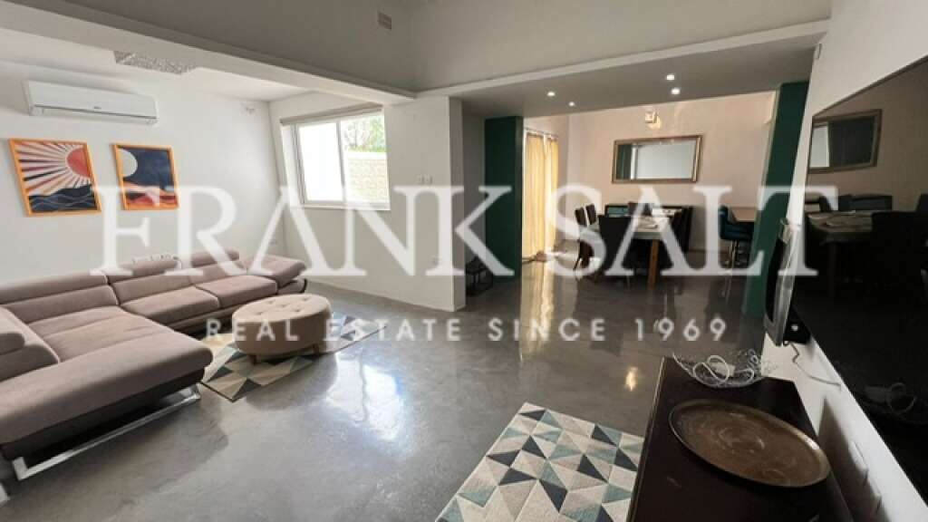 3 bedrooms Apartment in Saint Julian's, Malta No. 5163