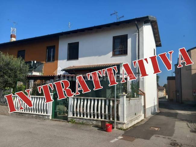 2 Schlafzimmer Haus in Comazzo, Italy, Nr. 144881