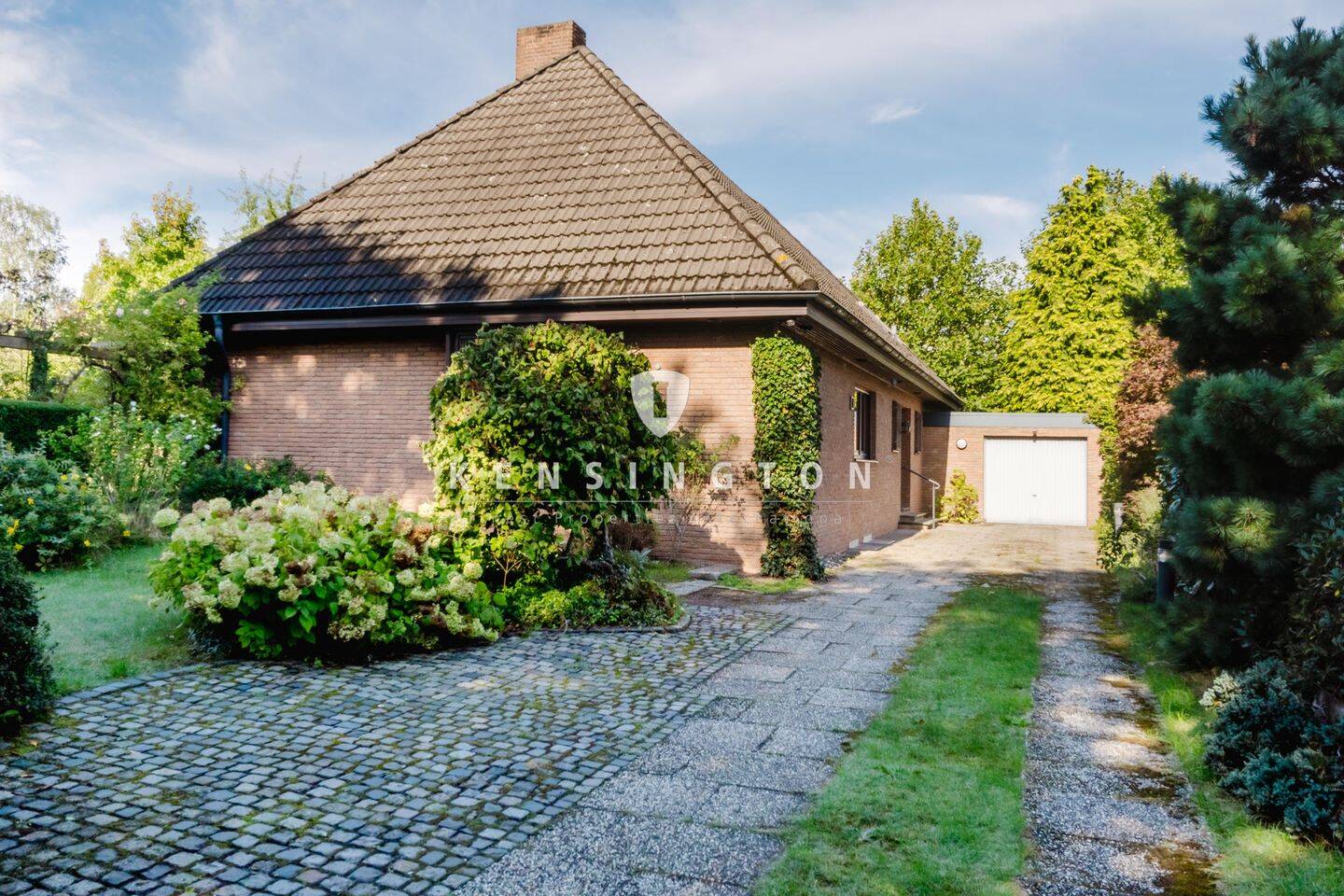 6 bedrooms House in Bremen, Germany No. 67104