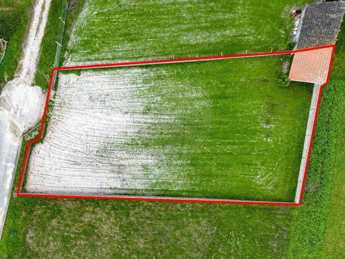 1072m² Land in Vieira de Leiria, Portugal No. 175570