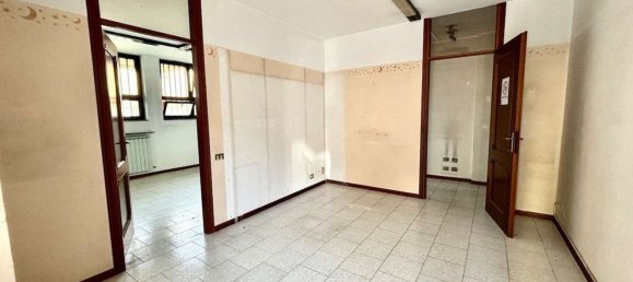 Офис 87м² в Варесе, Италия № 285643 6