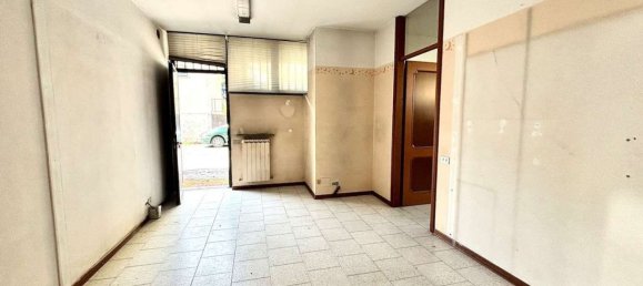 Офис 87м² в Варесе, Италия № 285643 4