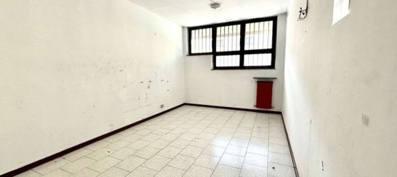 Офис 87м² в Варесе, Италия № 285643 9