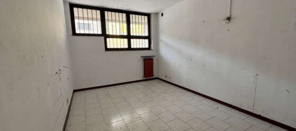 Офис 87м² в Варесе, Италия № 285643 17