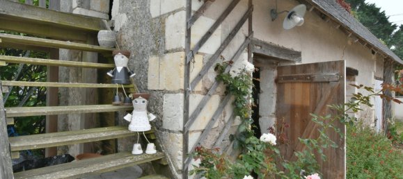 3 bedrooms House in Longue-Jumelles, France No. 96516 9