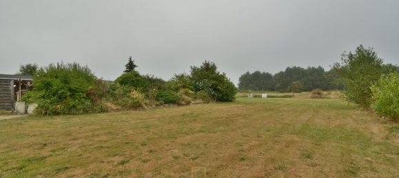 3 bedrooms House in Longue-Jumelles, France No. 96516 13