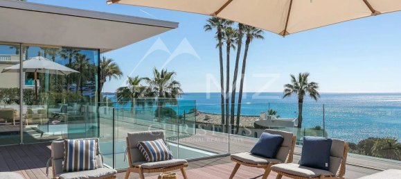 5 bedrooms House in Cannes, France No. 246426 3