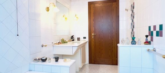 18 Schlafzimmer Villa in Montecatini Terme, Italy, Nr. 316816 24