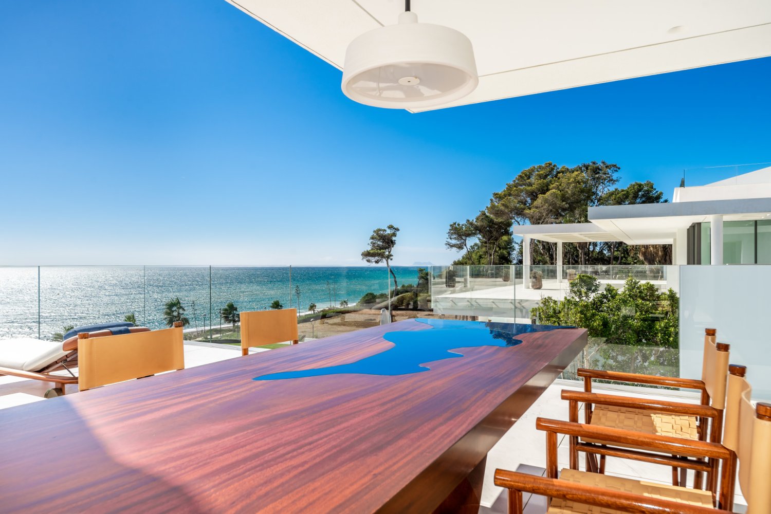 4 bedrooms Penthouse in Estepona, Spain No. 2983